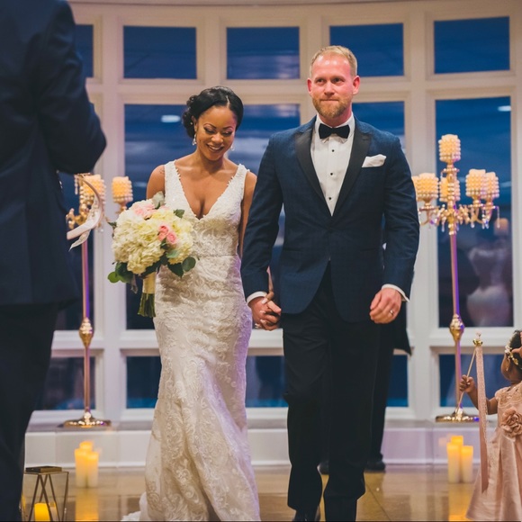 Meet Your Posh Ambassador Dee - Picture 3 of 15